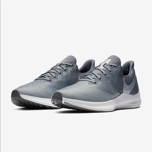 Nike Zoom Winflow Size 9